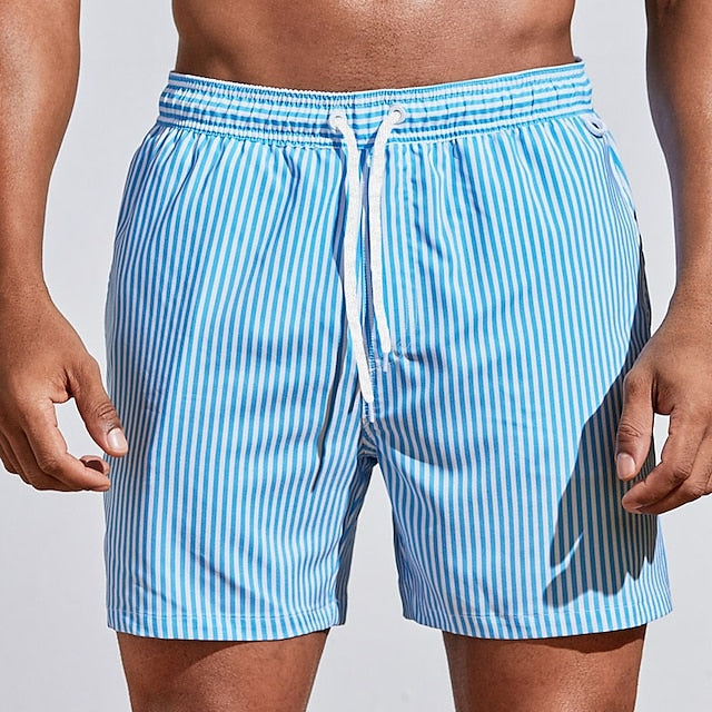 Schnelltrocknende gestreifte Badeshorts
