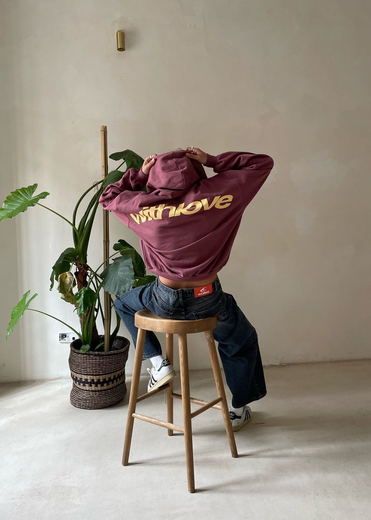 lotte-hoodie-als-symbool-van-zelfliefde-deqalli-3.jpg