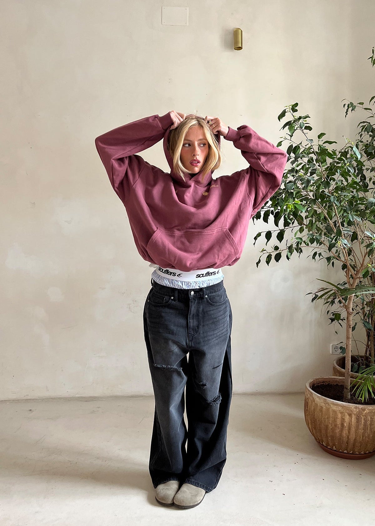 lotte-hoodie-als-symbool-van-zelfliefde-deqalli.jpg