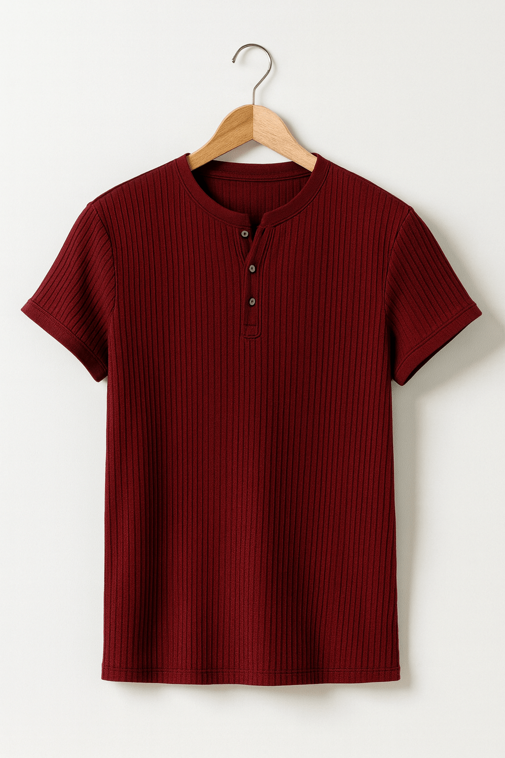 Geripptes Henley Kurzarmhemd