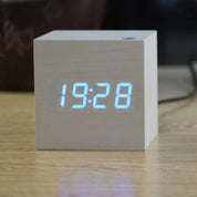 Cube Digital Tischuhr