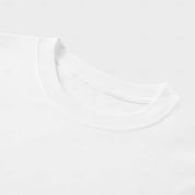 Minimalistisches einfarbiges T-Shirt