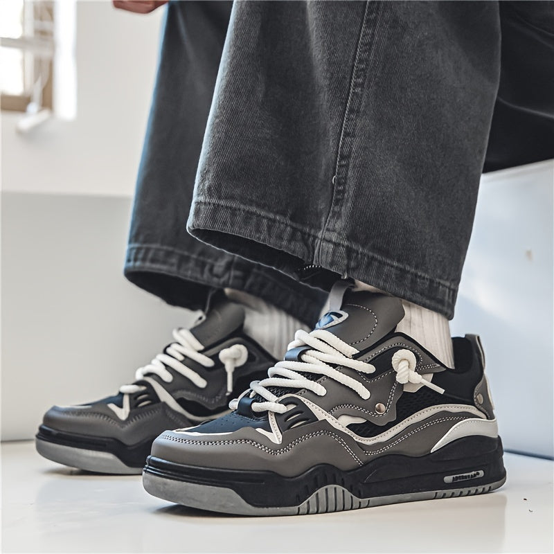Stylische sommerliche Turnschuhe