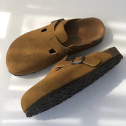 Ledersandalen im Sommerstil