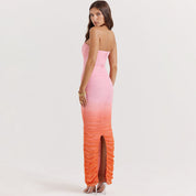 Schönes Verlaufendes, gerafftes Maxikleid